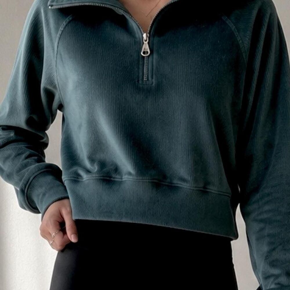 Kyodan Women's Green Sweatshirt